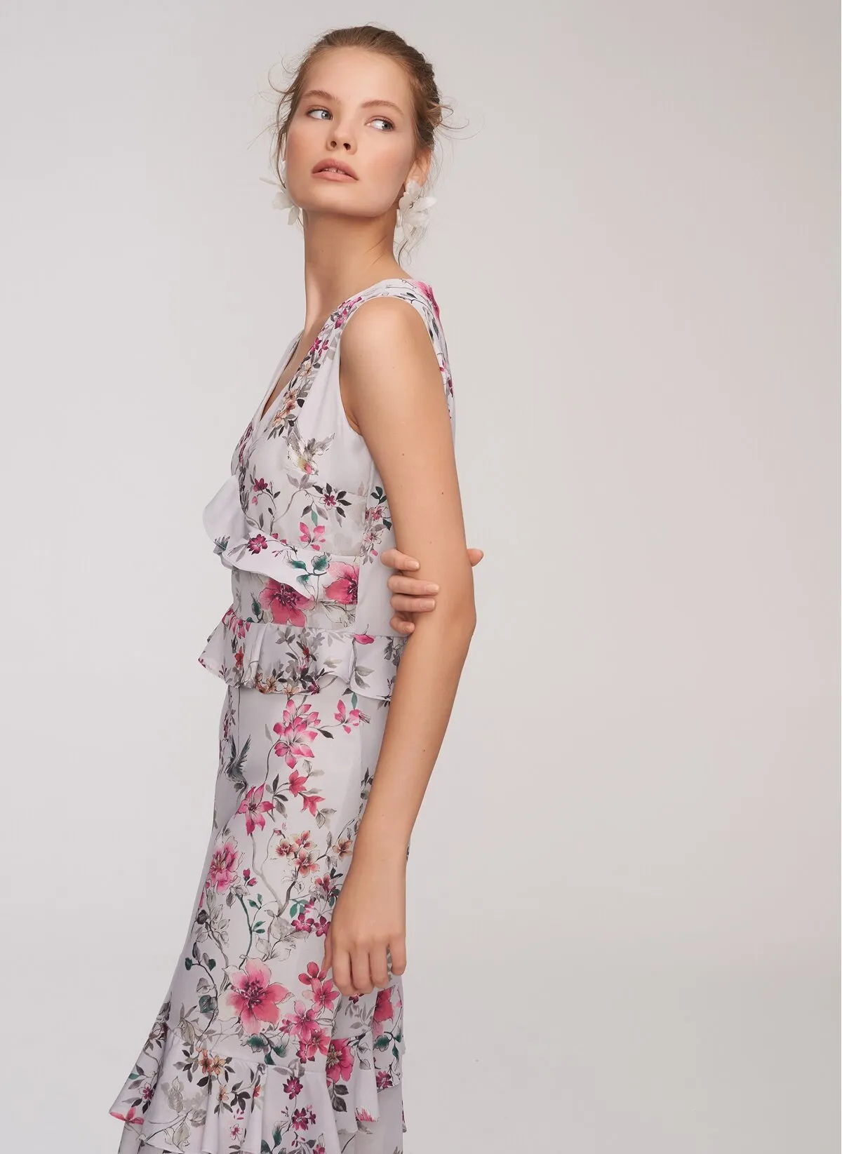 12875 Grey Frilly Floral Dress