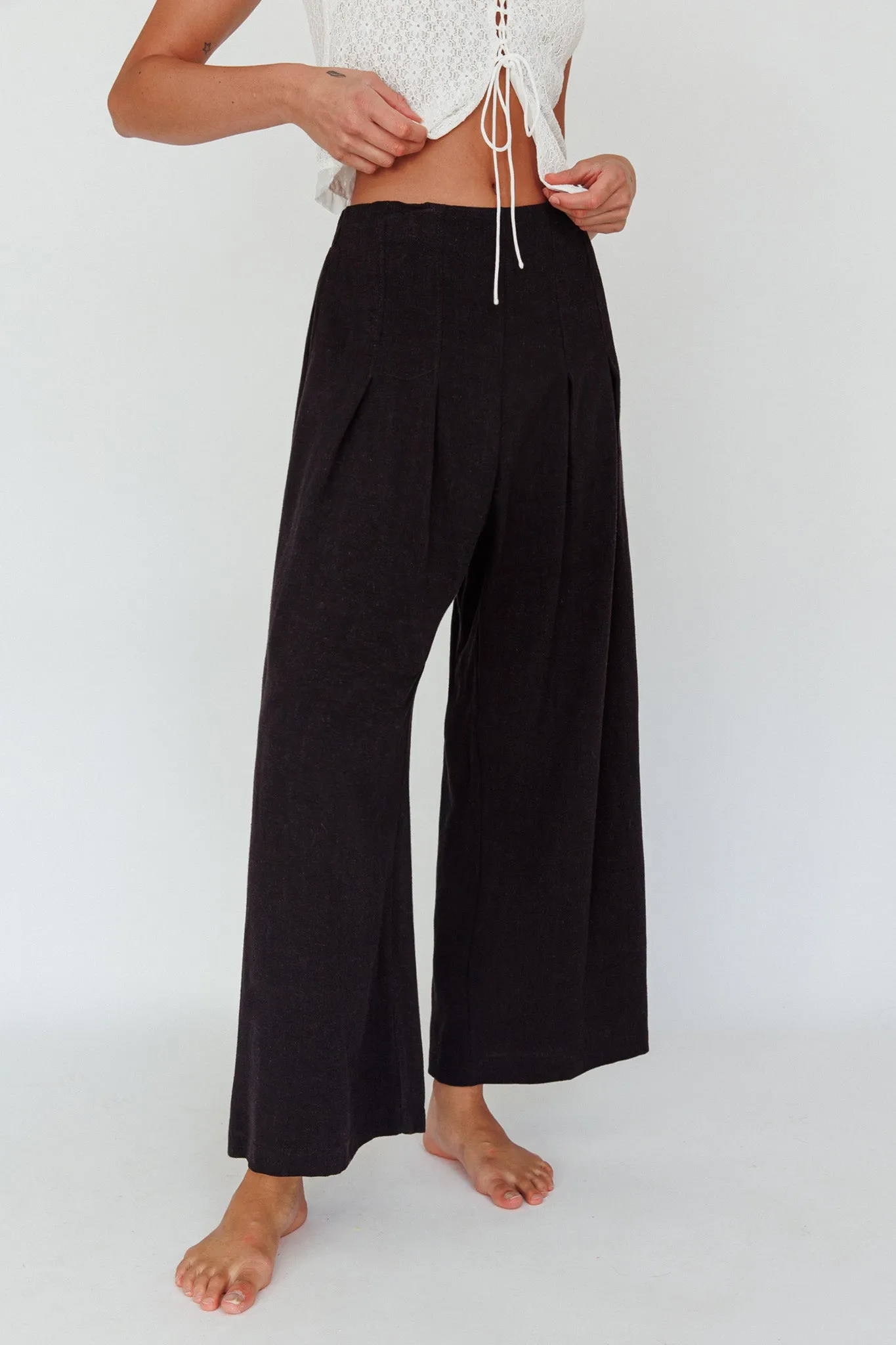 Backstage Pleated Wide Leg Pants Black