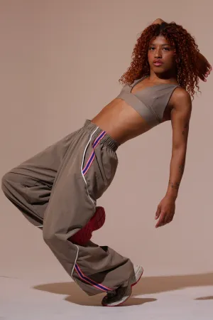 Disconnect Wide Leg Jogger - Dune