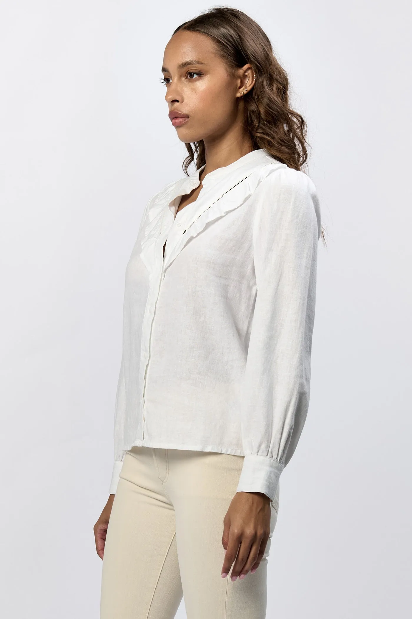 LONESTAR BUTTON UP LONG SLEEVE RUFFLE DETAIL TOP WHITE