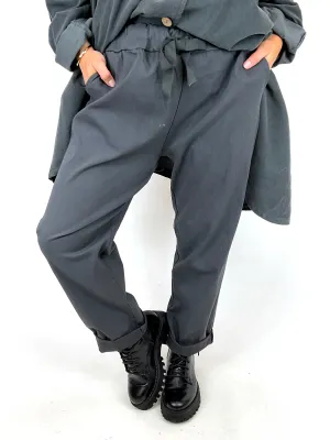 Made in Italy Lagenlook Plain Magic Pant Joggers in Charcoal. 50106