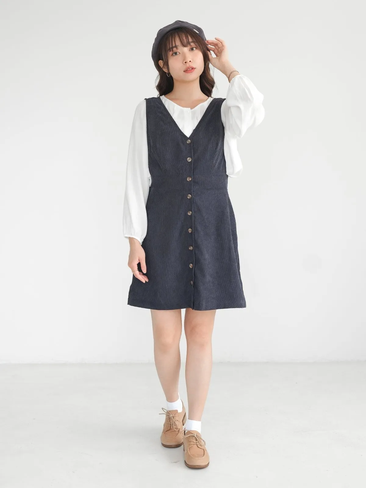 Marie 燈芯絨V領連身裙*