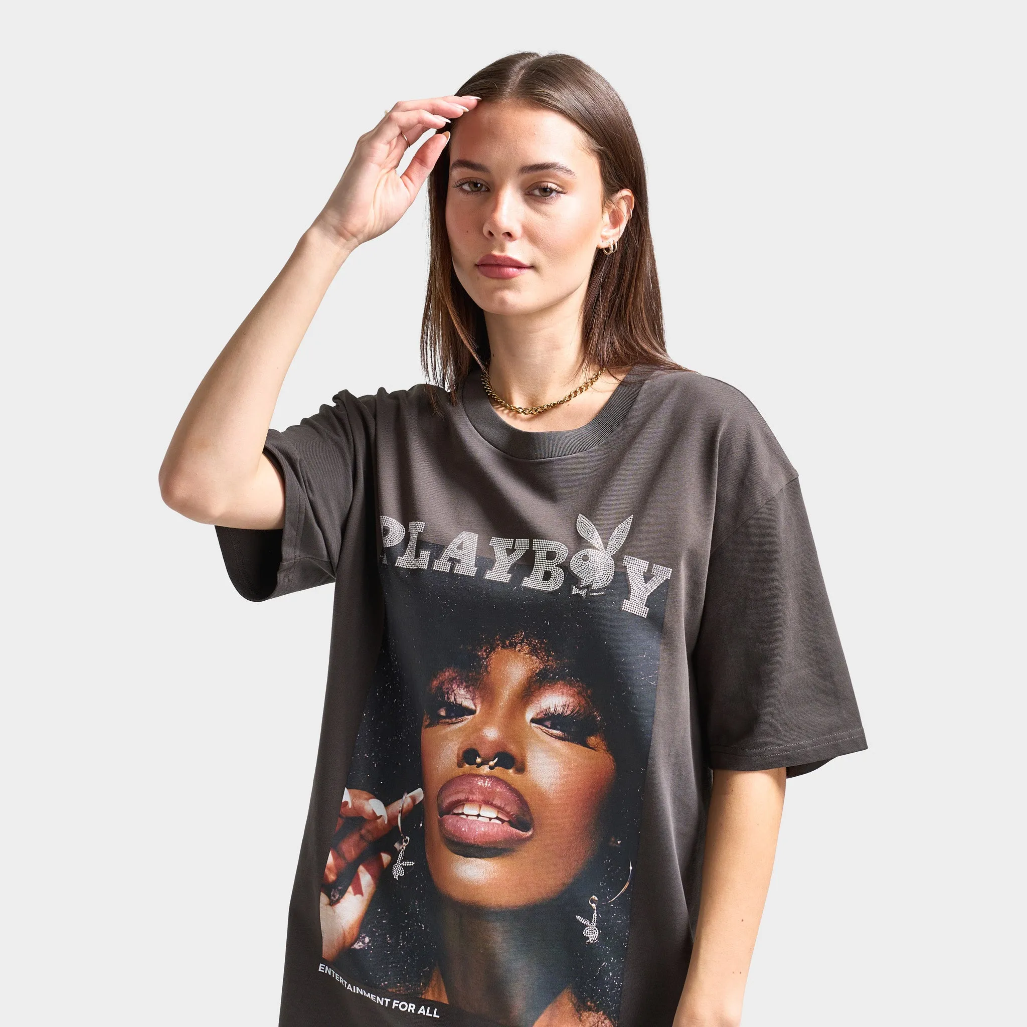 Playboy Women's Diamonte Covers Oversized Graphic T-Shirt / Washed Black