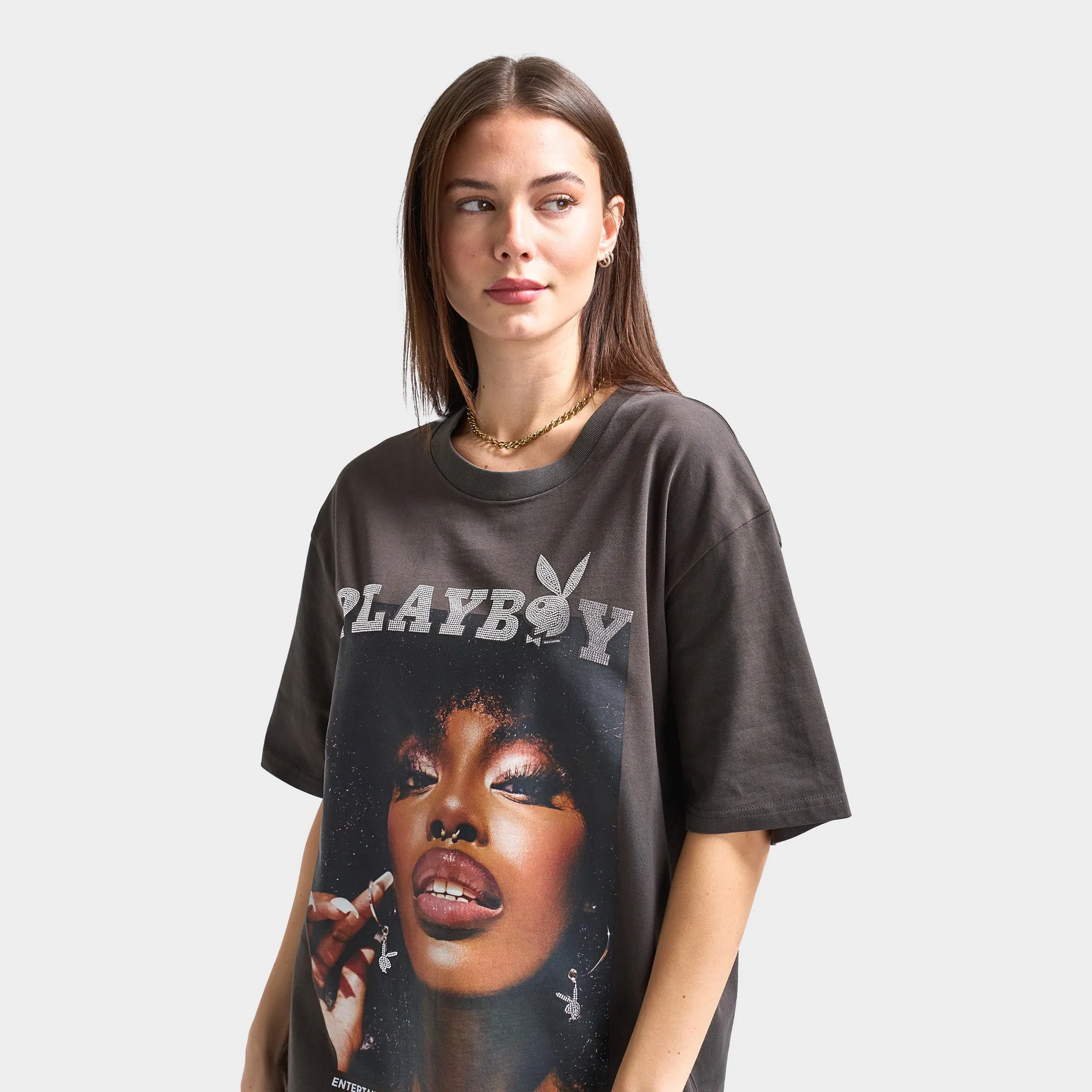 Playboy Women's Diamonte Covers Oversized Graphic T-Shirt / Washed Black