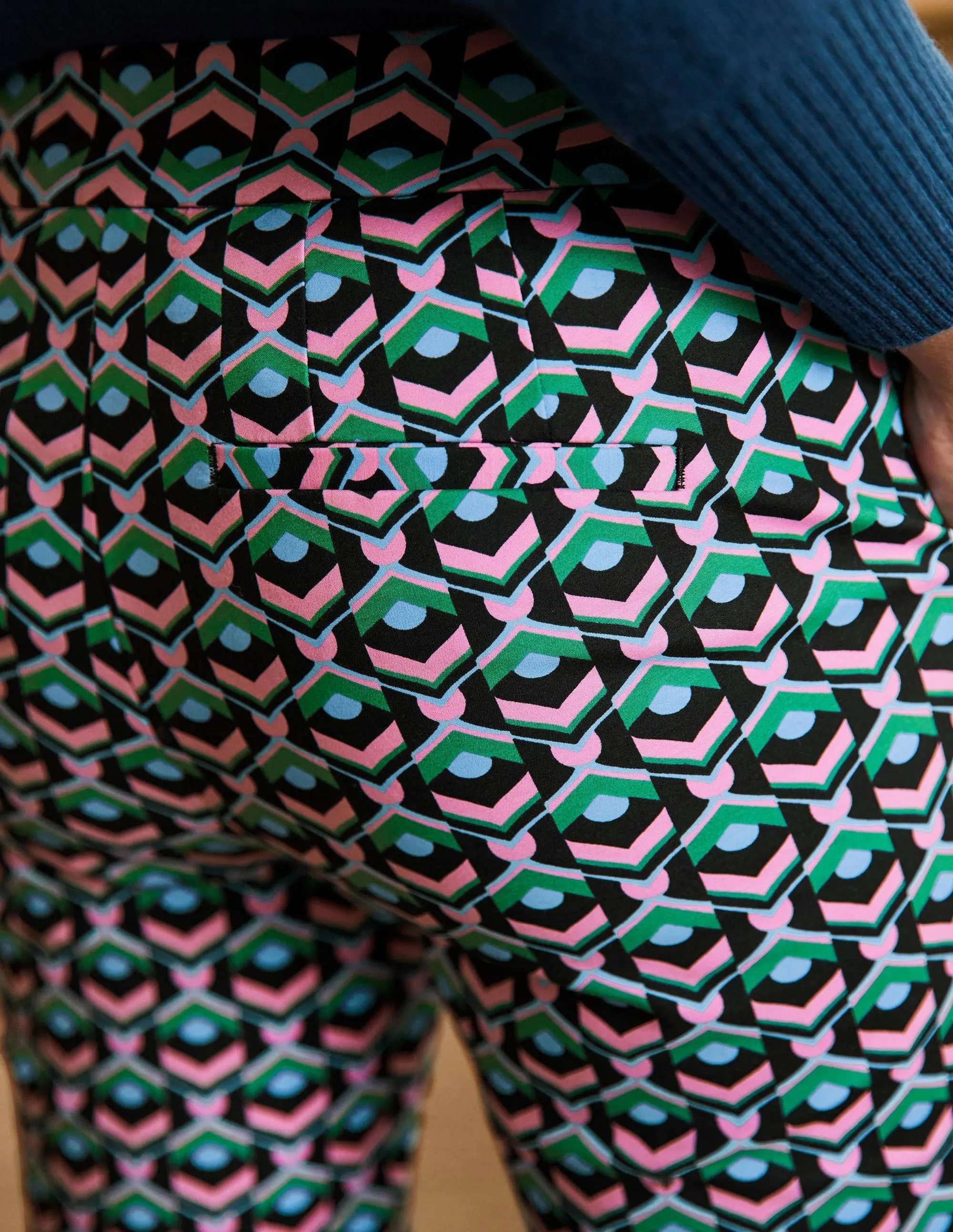 Richmond 7/8 Trouser-Black, Geometric Tile