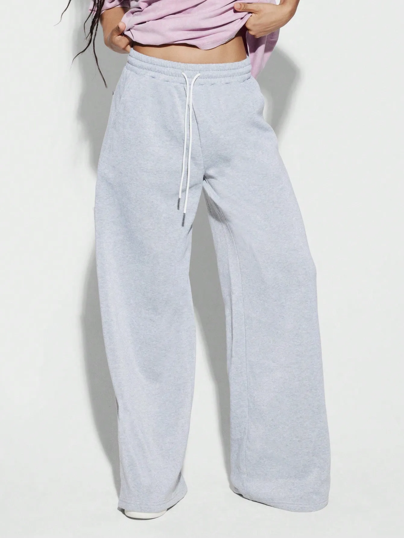 SUMWON WOMEN Wide Leg Carpenter Sweatpants